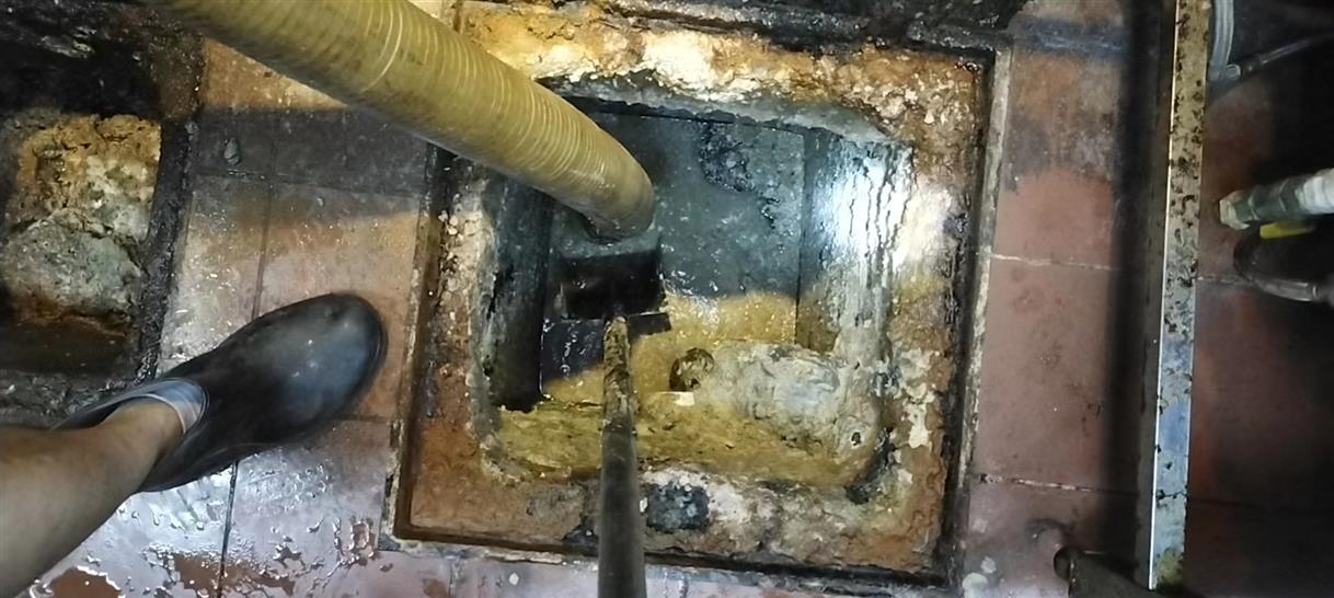 庐山污水池清理一般都有毒气，怎么预防中毒呢？